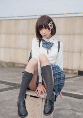免费美女视频网站_HD在线手机播放
