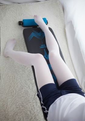 奇怪的美容院在线观看_高清电影在线看